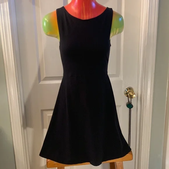 PINK VICTORIA’s SECRET Little Black Peek a Boo Dress. - Picture 6 of 11